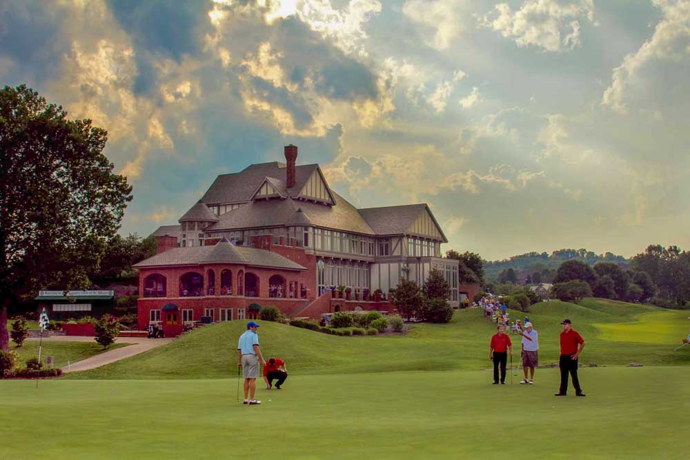The Country Club of St. Albans, located in St. Albans, Missouri